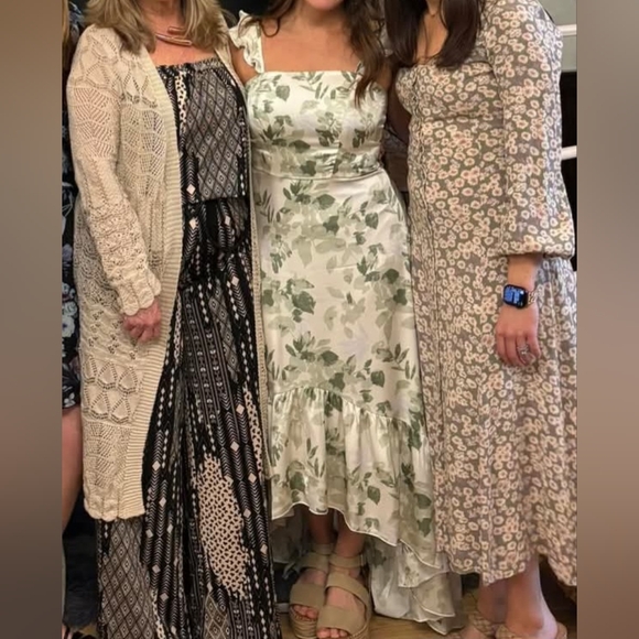 New JJs house Square Asymmetrical Satin Bridesmaid Dress Ruffle green floral - Picture 4 of 6